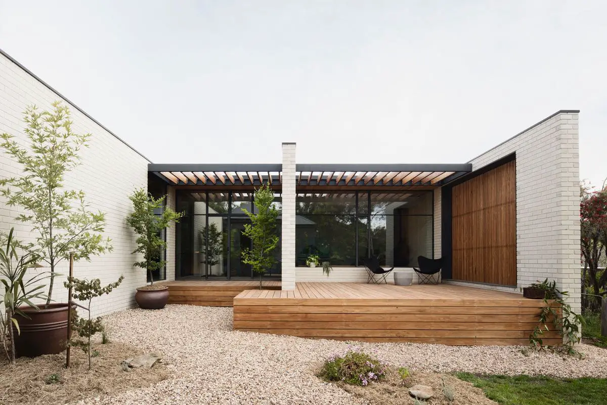 Daylesford renovation for modern living