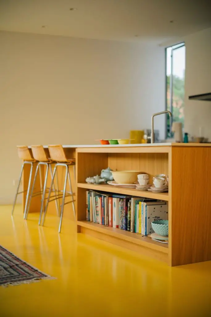 Yolk House
