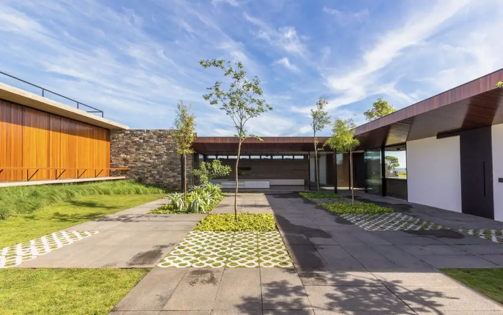 Patio House