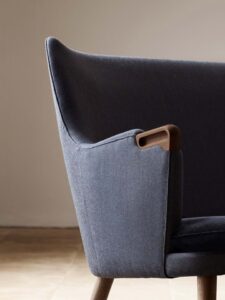 CH27 Sofa - Hans J. Wegner