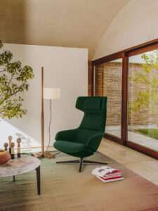 Aston Club Chair - Arper