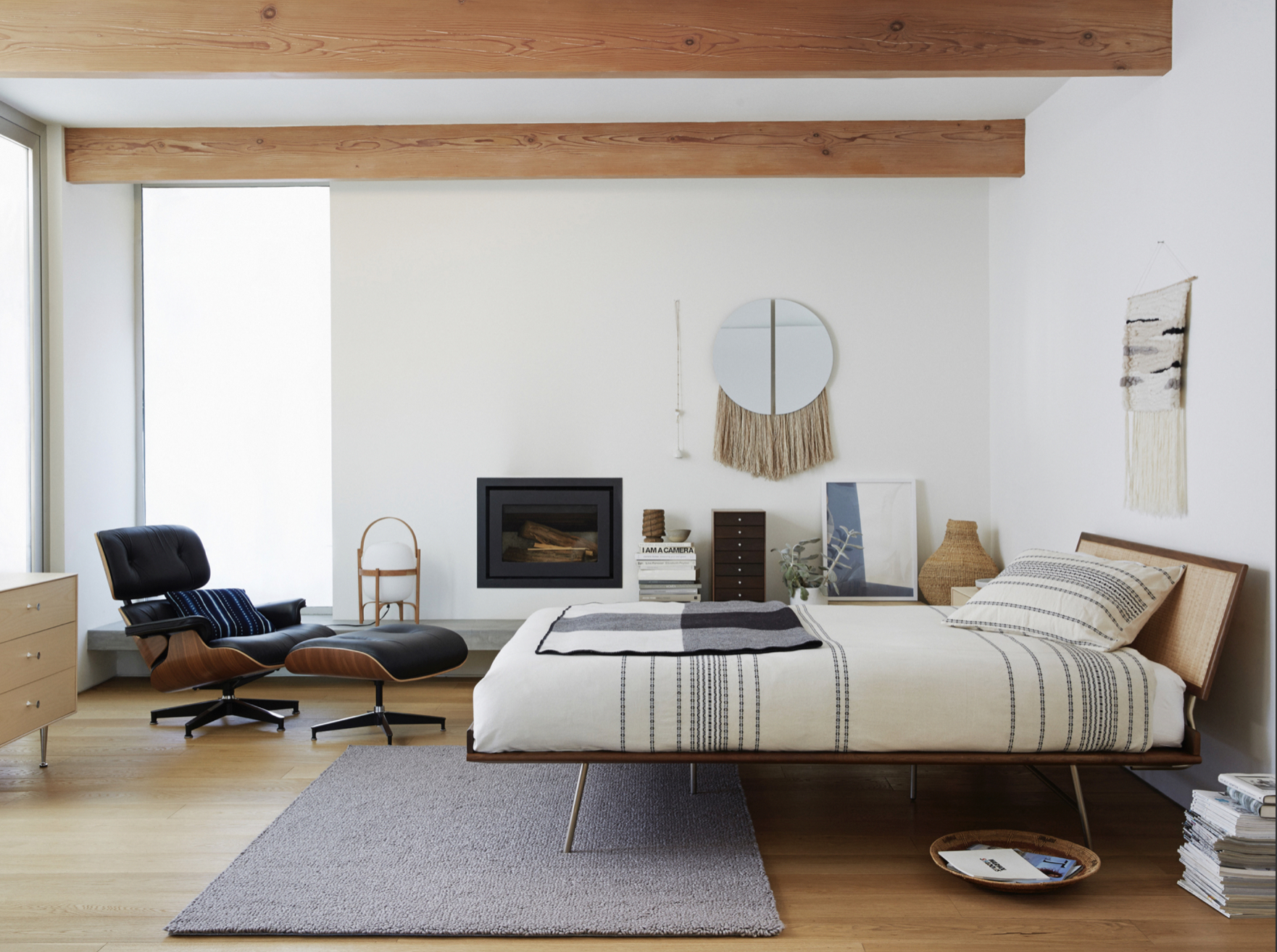 Nelson Thin Edge Bed - Herman Miller
