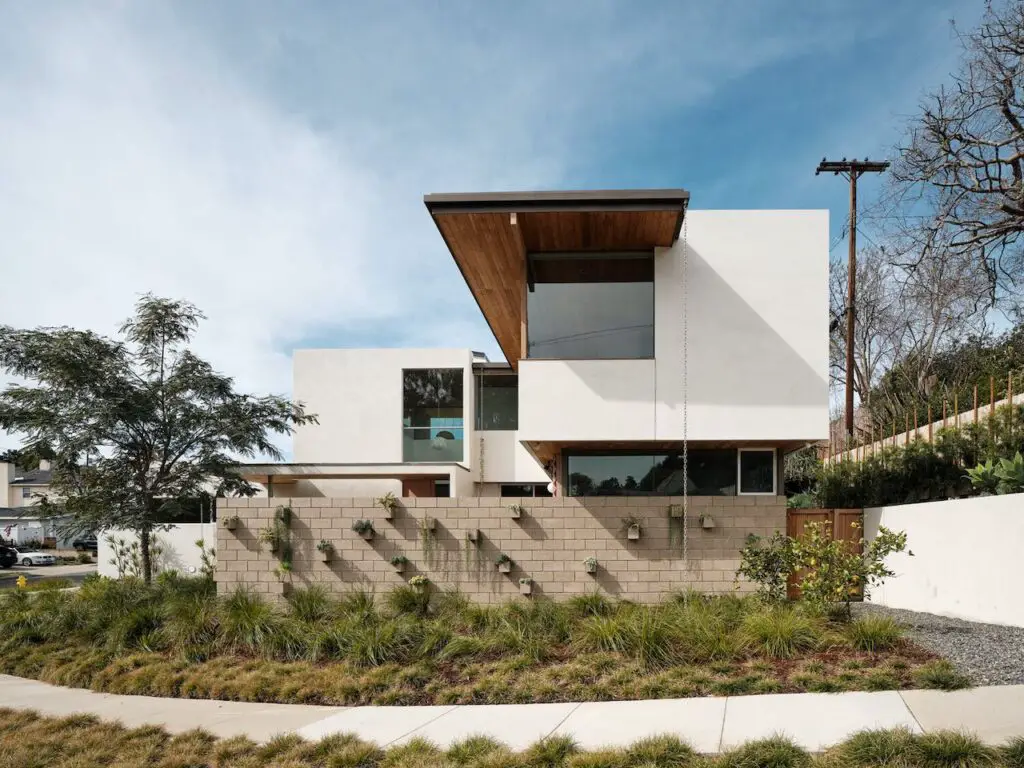 Courtyard House