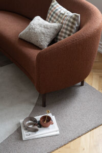 Little Mother Sofa - House of Finn Juhl