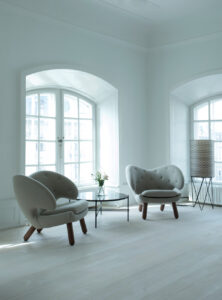 Pelican Chair - House of Finn Juhl
