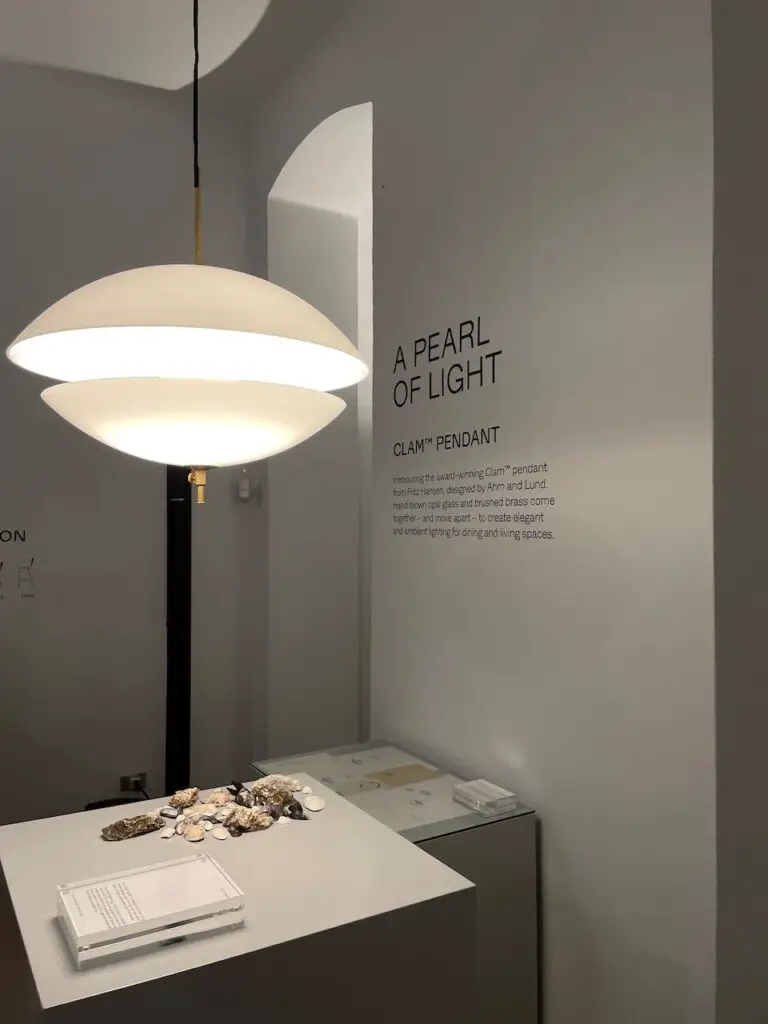 salone del mobile 2021 - fritz hansen - clam lamp
