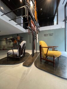 fuorisalone 2021 - ceccotti collezioni - Hayon t-bone chair