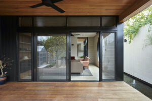 Kew Courtyard House