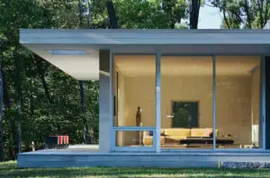 Holley House