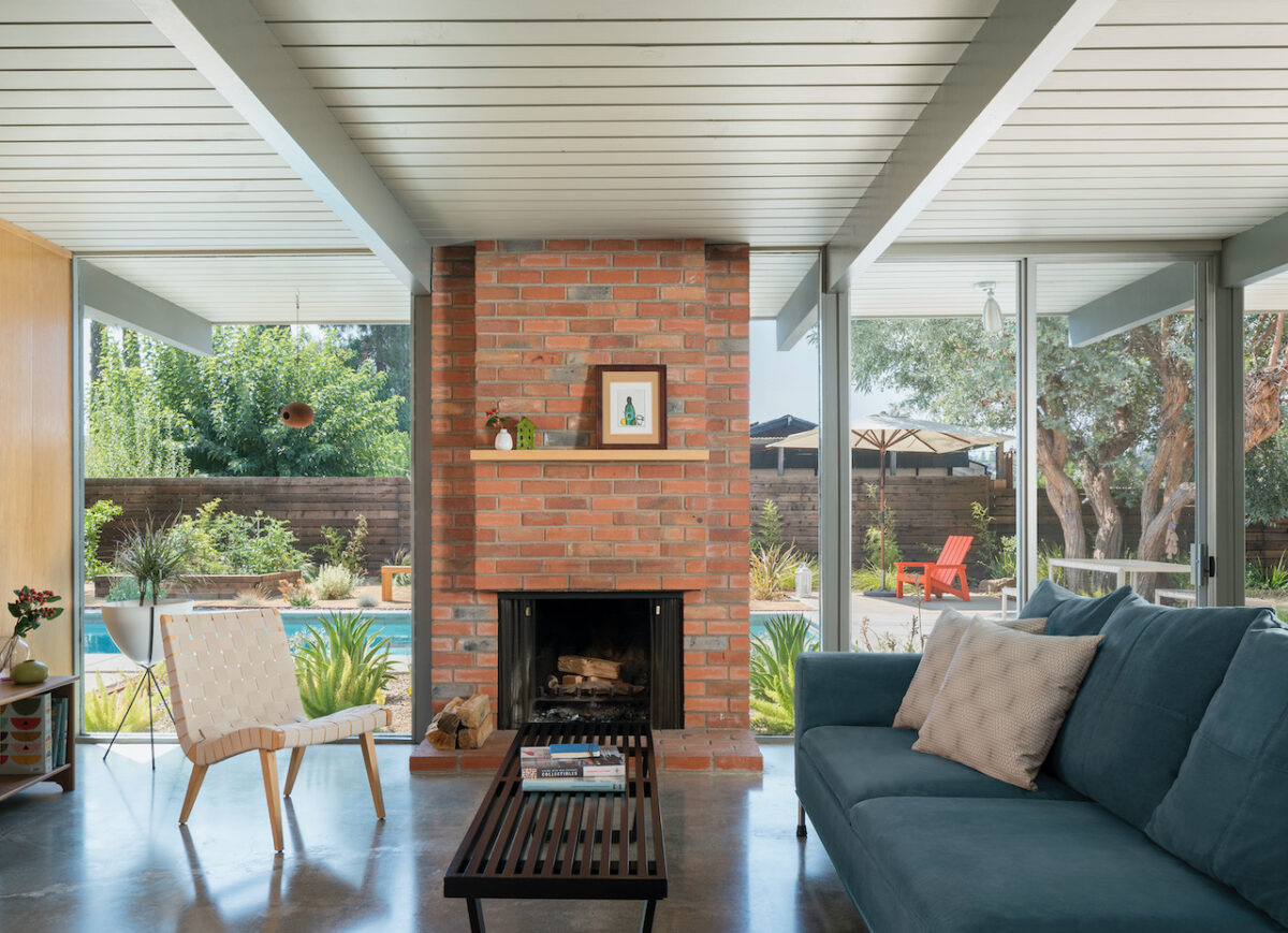 This Early Sixties Eichler Gets a New Lease on Life - Mid Century Home
