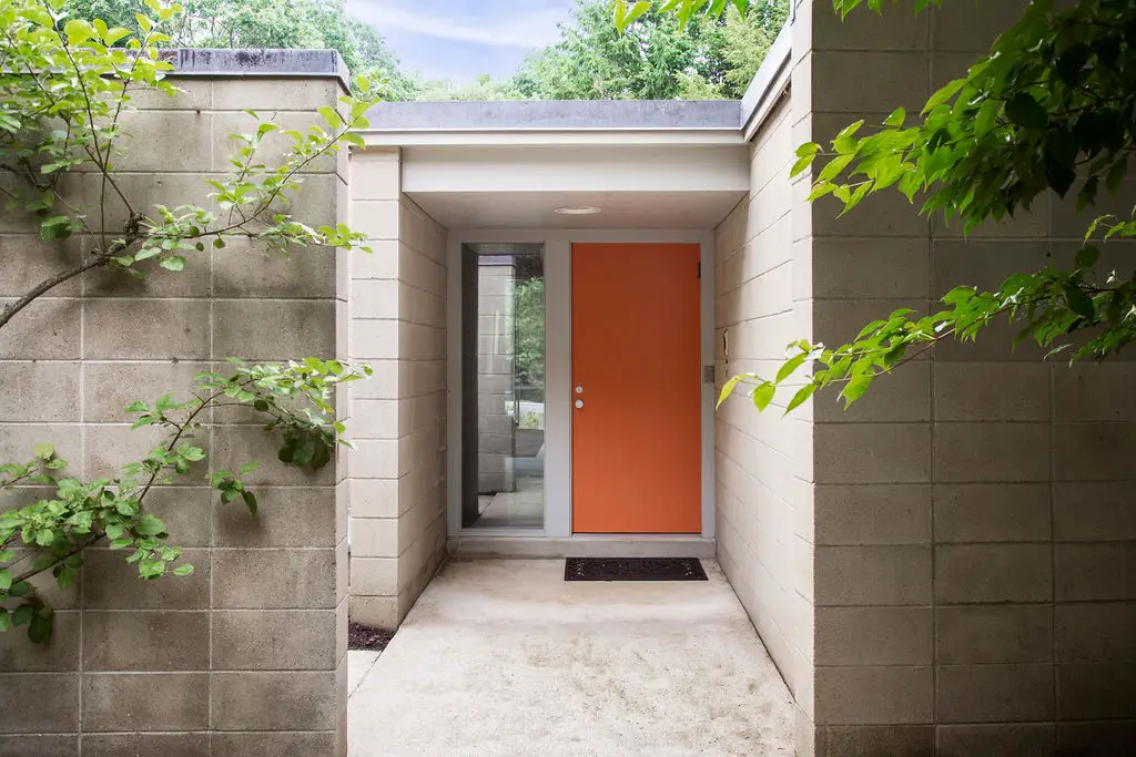 Torf House