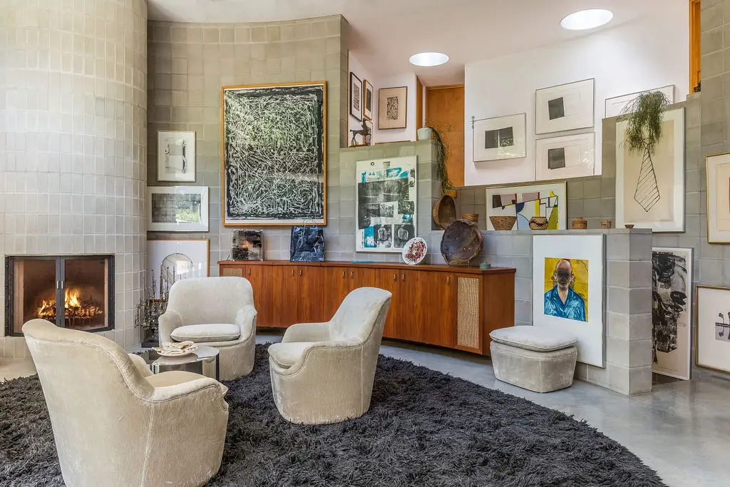 Torf House