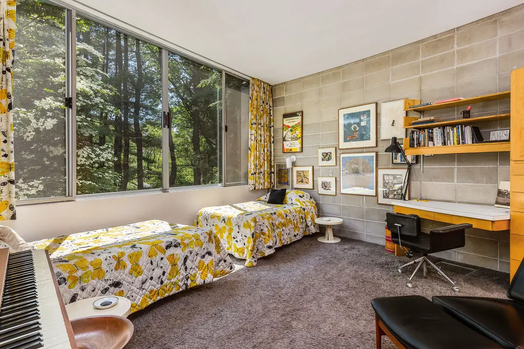 Torf House