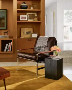 Timeless midcentury home Elegance - living room