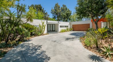 midcentury house for sale - driveway