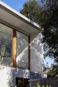 A modern Art Deco home extension - exterior