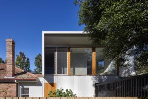 A modern Art Deco home extension - exterior
