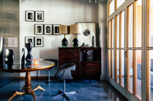 Midcentury Italian apartment in Florence - dining room
