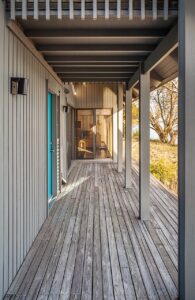 midcentury house for sale - Crystal Lake Michigan - patio