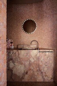 Coastal home boutique hotel renovation - bathroom