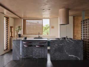 Coastal home boutique hotel renovation - kitchen