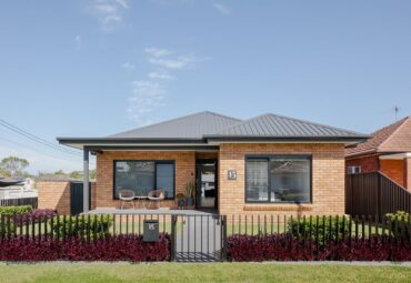 Contemporary and midcentury Home - front