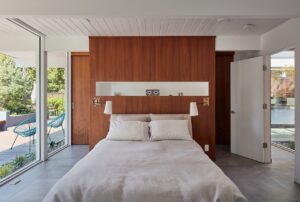 Eichler home renovation - bedroom