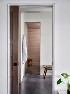 Eichler inspired lake home - bathroom