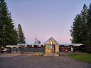 Eichler inspired lake home - facade Night