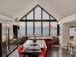 Eichler inspired lake home - kitchen