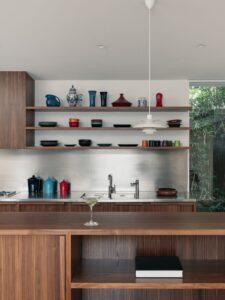 midcentury inspired house in Australia - kitchen