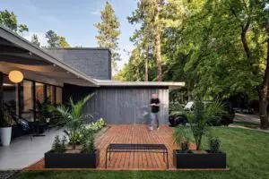 1948 midcentury house remodel - backyard