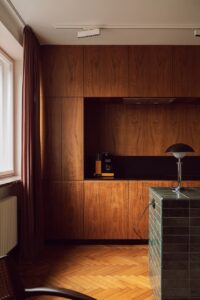 Interior decoration Historic Apartment Warsaw - dining area