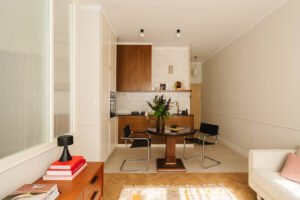 midcentury inspired renovated apartment in Krakow - kitchen