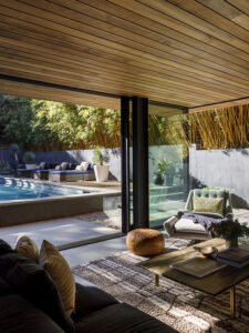 A midcentury 1950s ranch reborn - living room