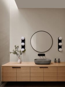 Modernist desert house - bathroom