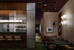 modern restaurant in Milan between 1970s and Japanese influences