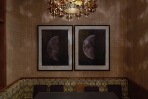 modern restaurant in Milan between 1970s and Japanese influences