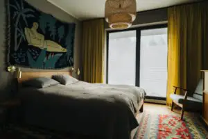 midcentury apartment in Warsaw - bedroom