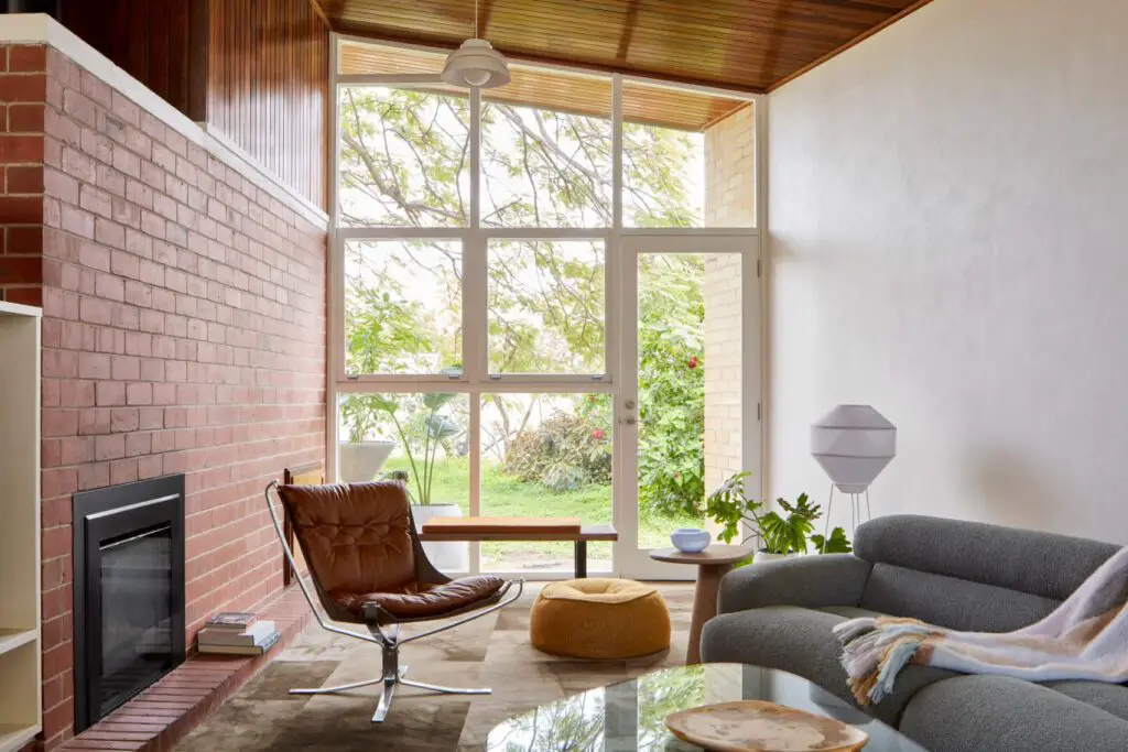 midcentury in Perth meets modern flair - living room