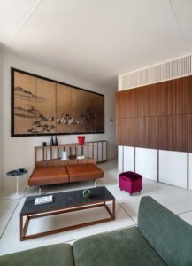 Italian midcentury apartment renovated for contemporary living - living room