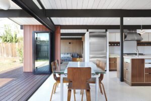 An Eichler Reimagined. How a Mid-Century Home Met Modern Family Needs - dining area