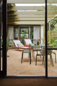 the Ultimate Coastal Retreat home - garden