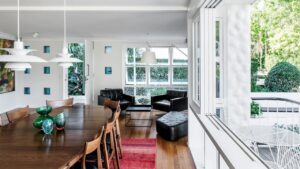 Midcentury apartment interiors in Brisbane - dining area