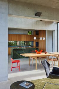 Timber and sandstone house in Sydney - kitchen