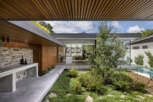 modernist glass box extension 1890 cottage - exterior