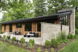Midcentury house in Indiana - exterior