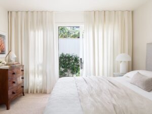 Midcentury house lake Washington - bedroom