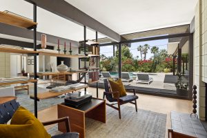 Mid-century home for rent in Palm Desert - living room