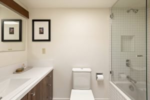 Mid-century home for rent in Palm Desert - toilet